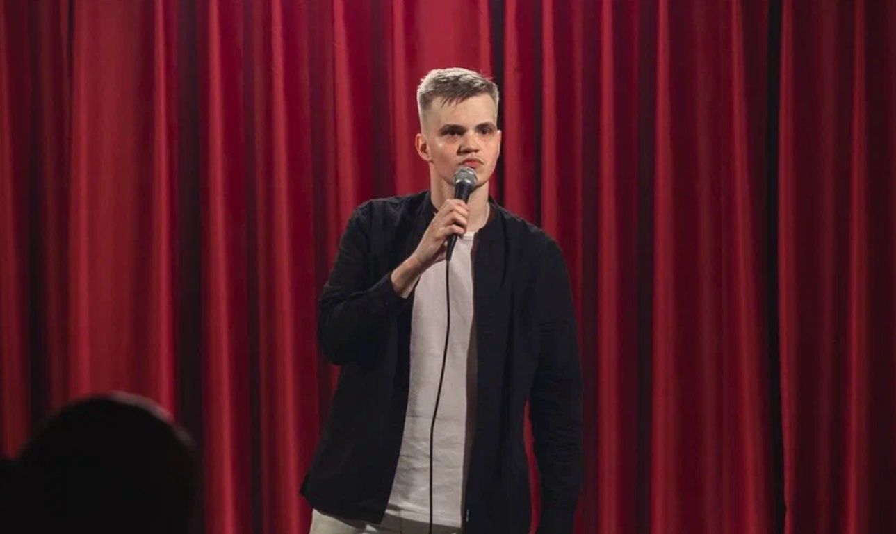 Питерский Stand Up на Белинского