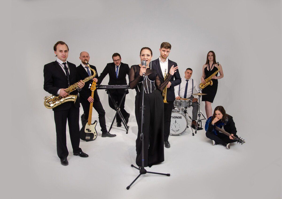 Афиша: Extra-Time Jazz Band. Рок в джазе в Москве 7 августа 2026