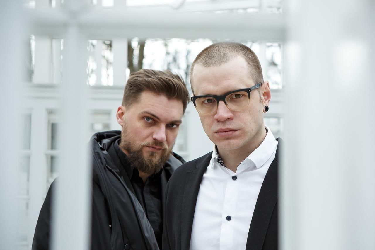 Рояль и клавиши