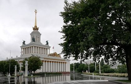 Возрожденная ВДНХ (пешеходная экскурсия по территории ВДНХ)