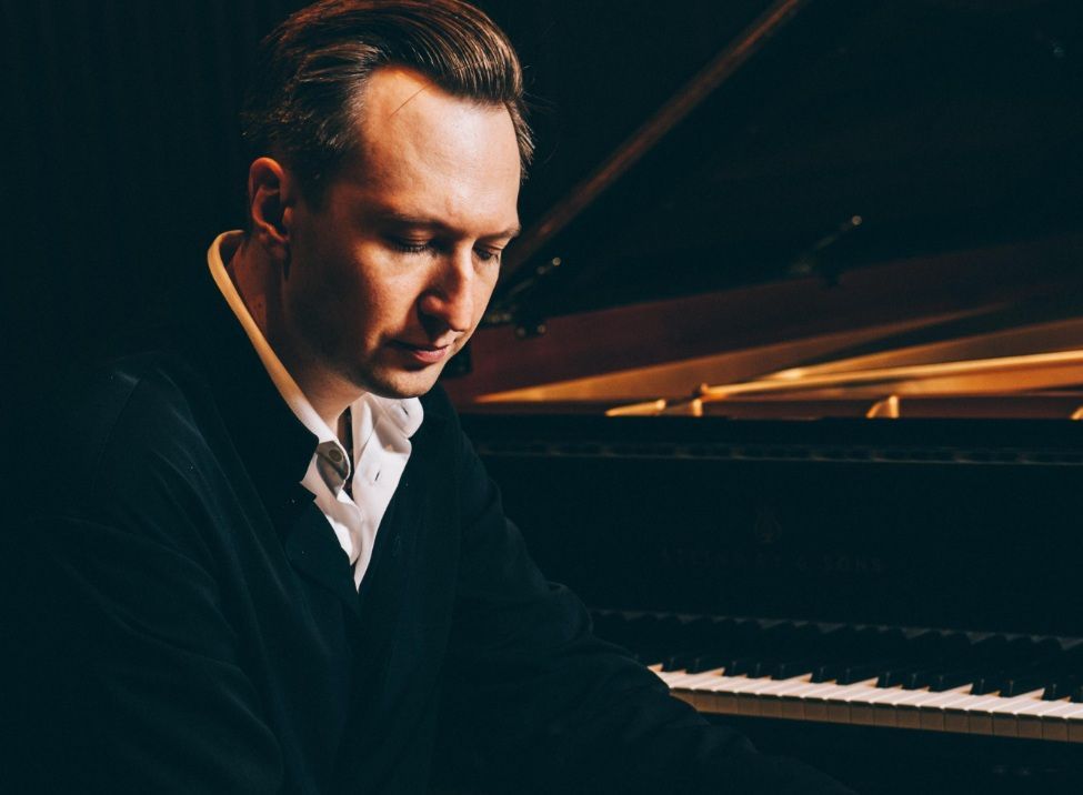 Сергей Каспров, рояль, клавесин, хаммерклавир