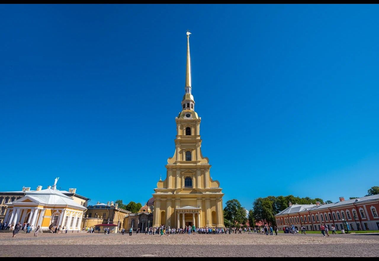Обзорная экскурсия + Петропавловская Крепость