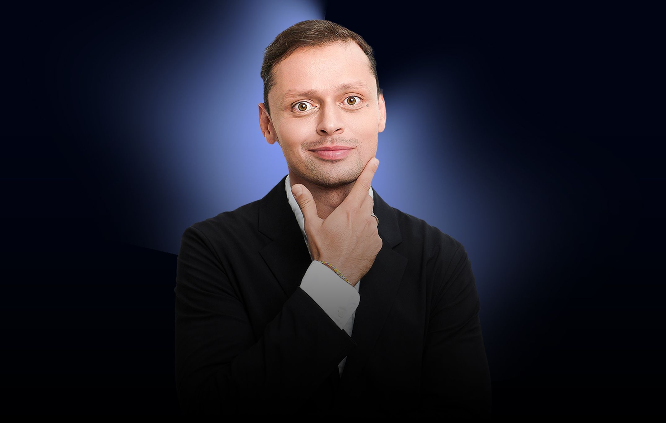 Виктор Комаров