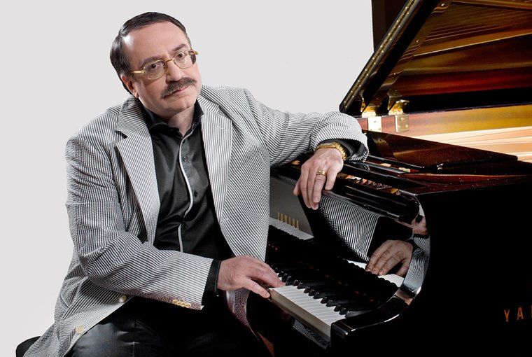 Даниил Крамер и его трио